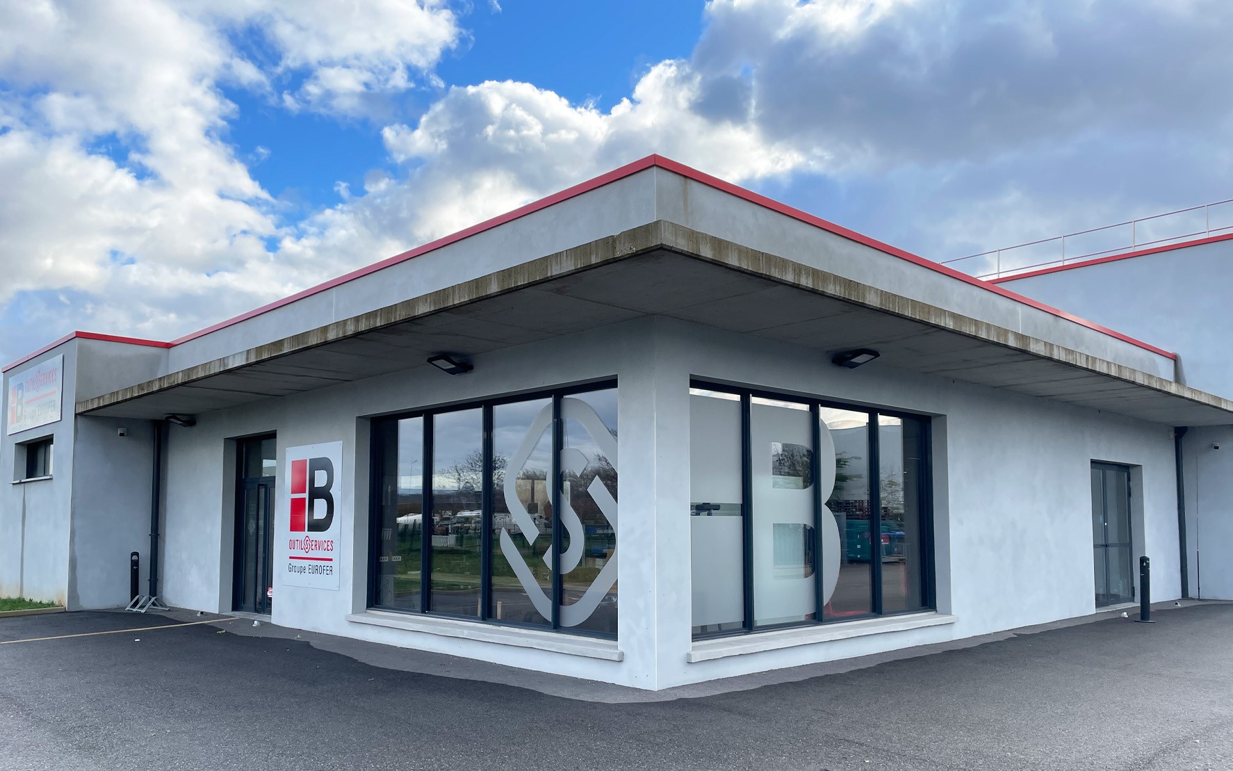 BATIFER OUTILSERVICES - Valence