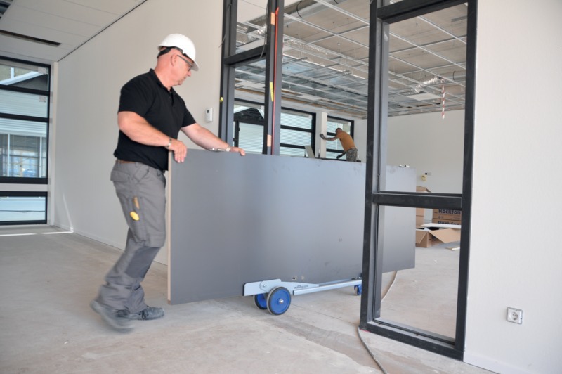 Chariot Porte Porte Jusqu'à 150 Kg - Largeur Support 84 Mm, Transport Et Installation Facile